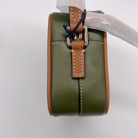 Dooney & Bourke Wexford Leather Camera Crossbody Olive - Picture 4 of 13